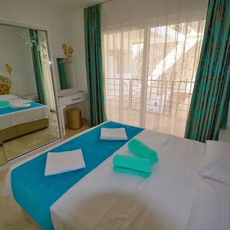 Hatice Sultan Butik * Kalkan